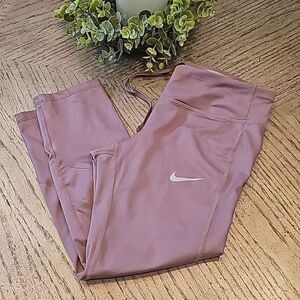 Nike mauve dri fit capri leggings size S